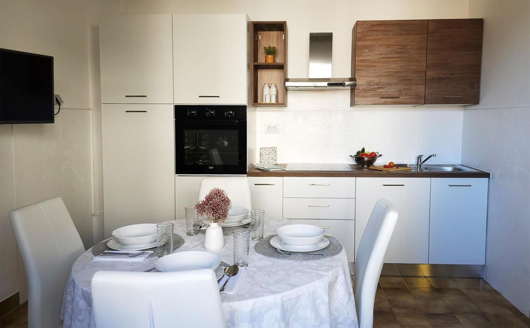 Jole - A4 -two Bedrooms - Close To The Center Poreč